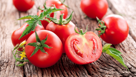 Vrai ou faux : la tête de la tomate est toxique